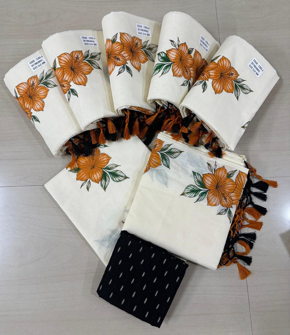 Chembarathy Setmund | Floral Print Setmund